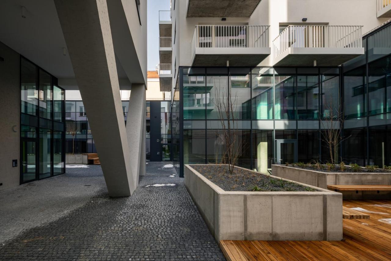 Exclusive Condo in Karlín by Prague Days Exterior foto
